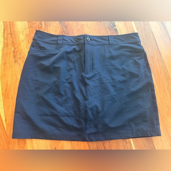 Eddie Bauer Navy Blue Skort - Picture 1 of 4